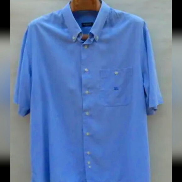 Burberry Other - Burberry short sleeve size 6 /XL NWOT